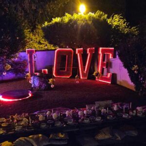 Love Géant lumineux