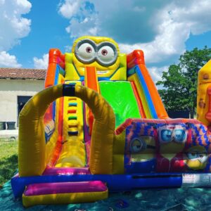 Toboggan gonflable Minion